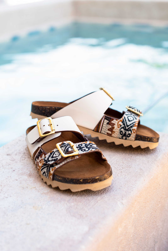 Inkkas Women's Desert Buckle Sandal