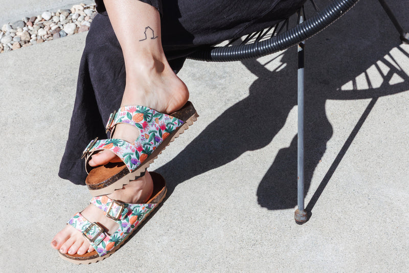 Inkkas Women's Abacaxi Buckle Sandal