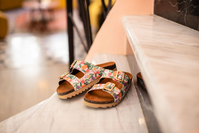 Inkkas Women's Abacaxi Buckle Sandal