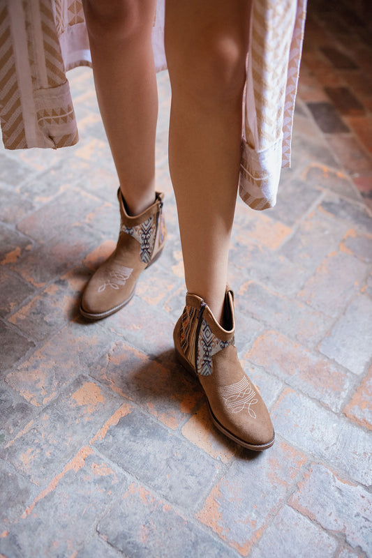 Inkkas Women's Desert Western Boot