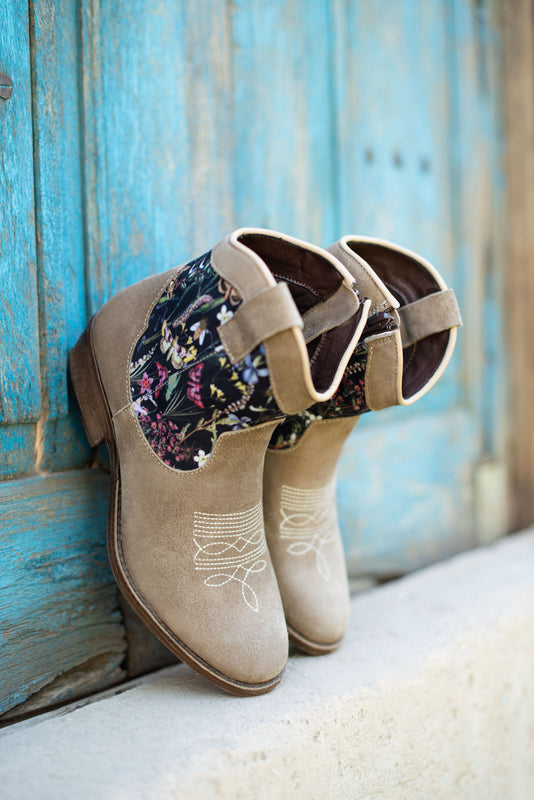 Inkkas Women's Monterey Black Western Boot