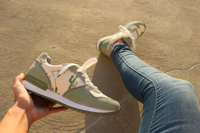Inkkas Women's Prickly Jogger