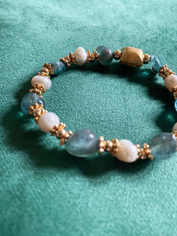 Inkkas Jade Green Quartz Bracelet