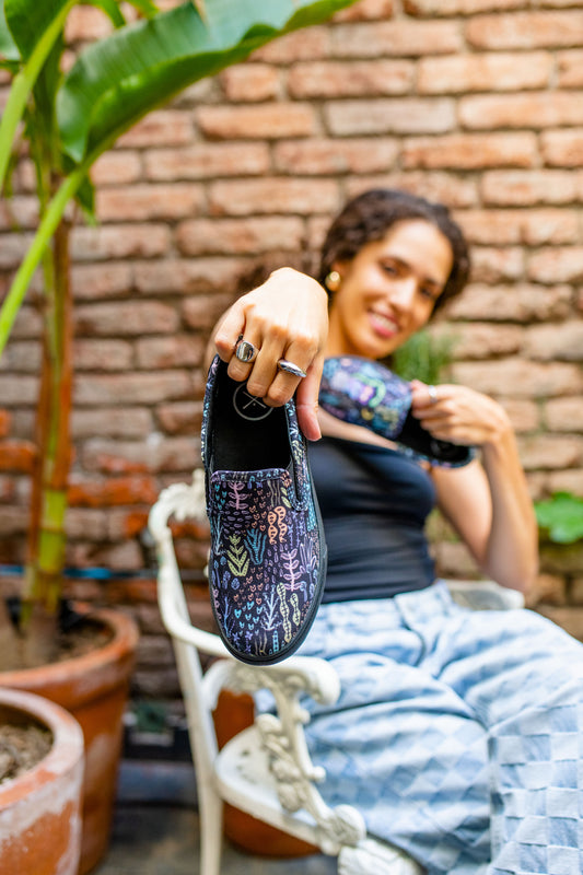 Inkkas Women's Loomi Slip On