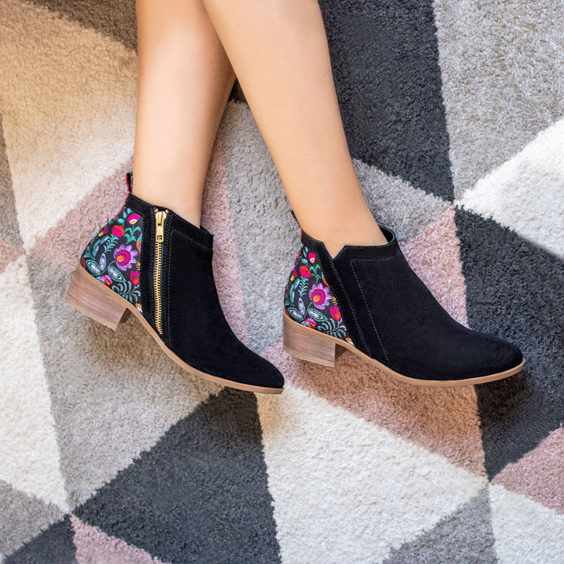 Inkkas Women's Rooster Bootie