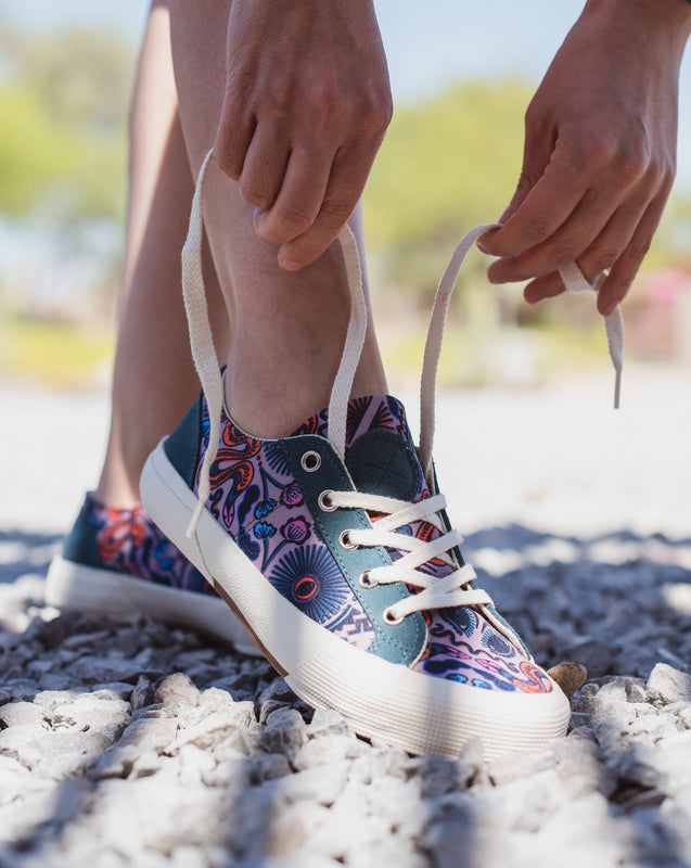 Inkkas Women's Corozal Lace up