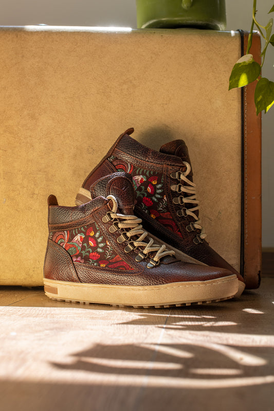 Inkkas Women's Rooster Camping Boot