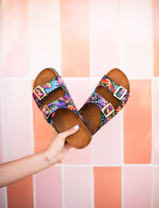 Inkkas Women's Luzon Buckle Sandal